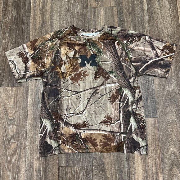 University of Michigan Shirt Men's Medium Realtree Camo Block M Adidas Climalite - Picture 1 of 7